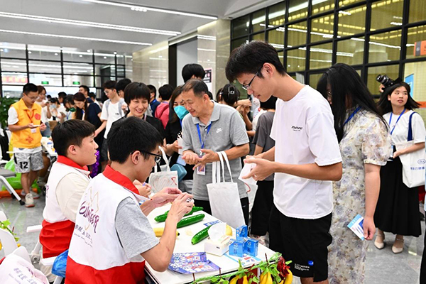 尊龙凯时助力大学生抗艾防艾宣传教育项目再起航